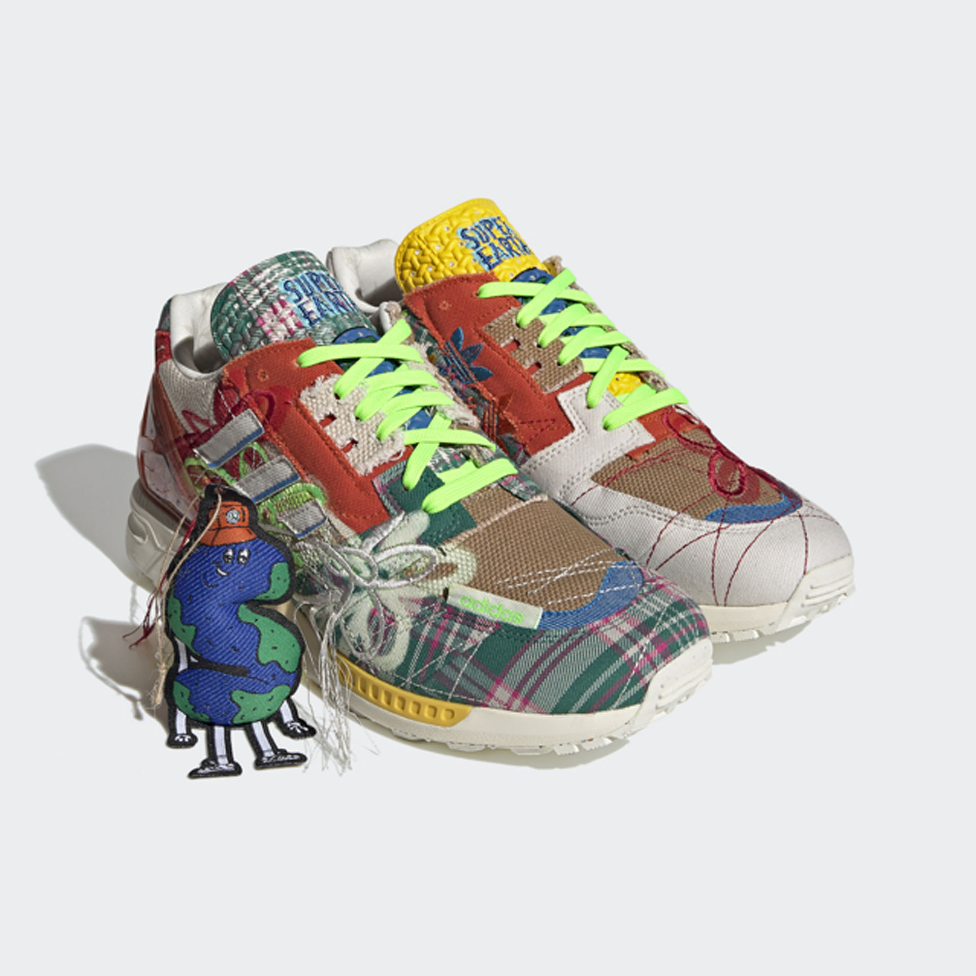 adidas Originals「ZX 8000 SUPEREARTH SW」が4月16日(金)登場