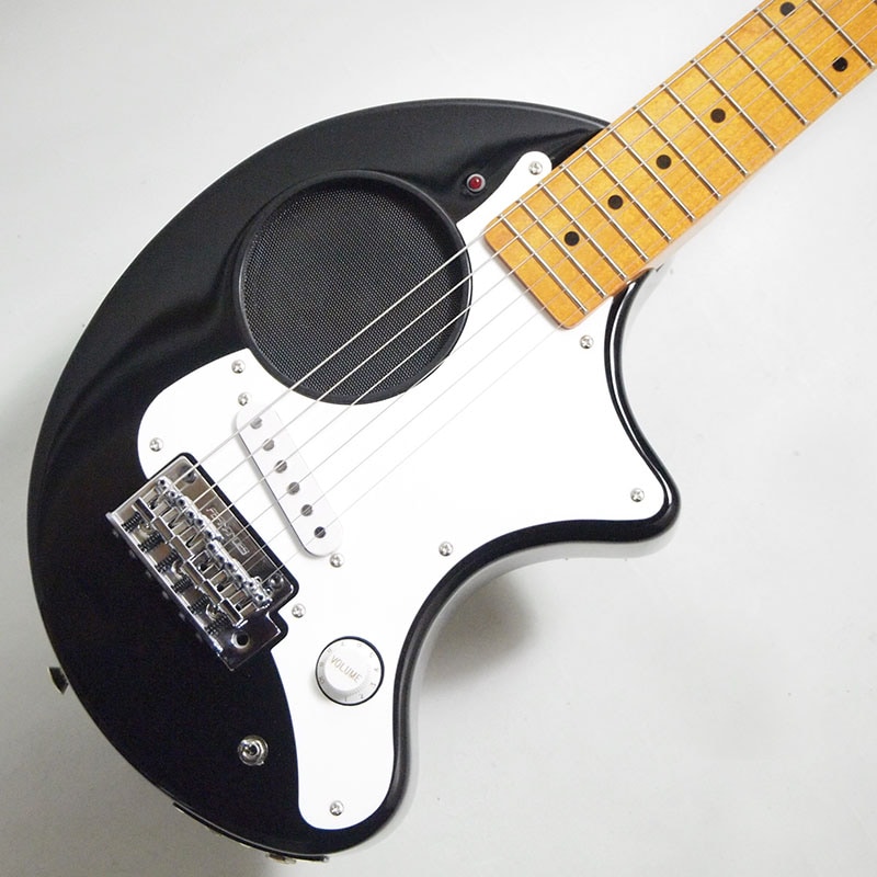 FERNANDES ZO-3 ST '22 BLK/M アンプ内蔵ミニエレキギター