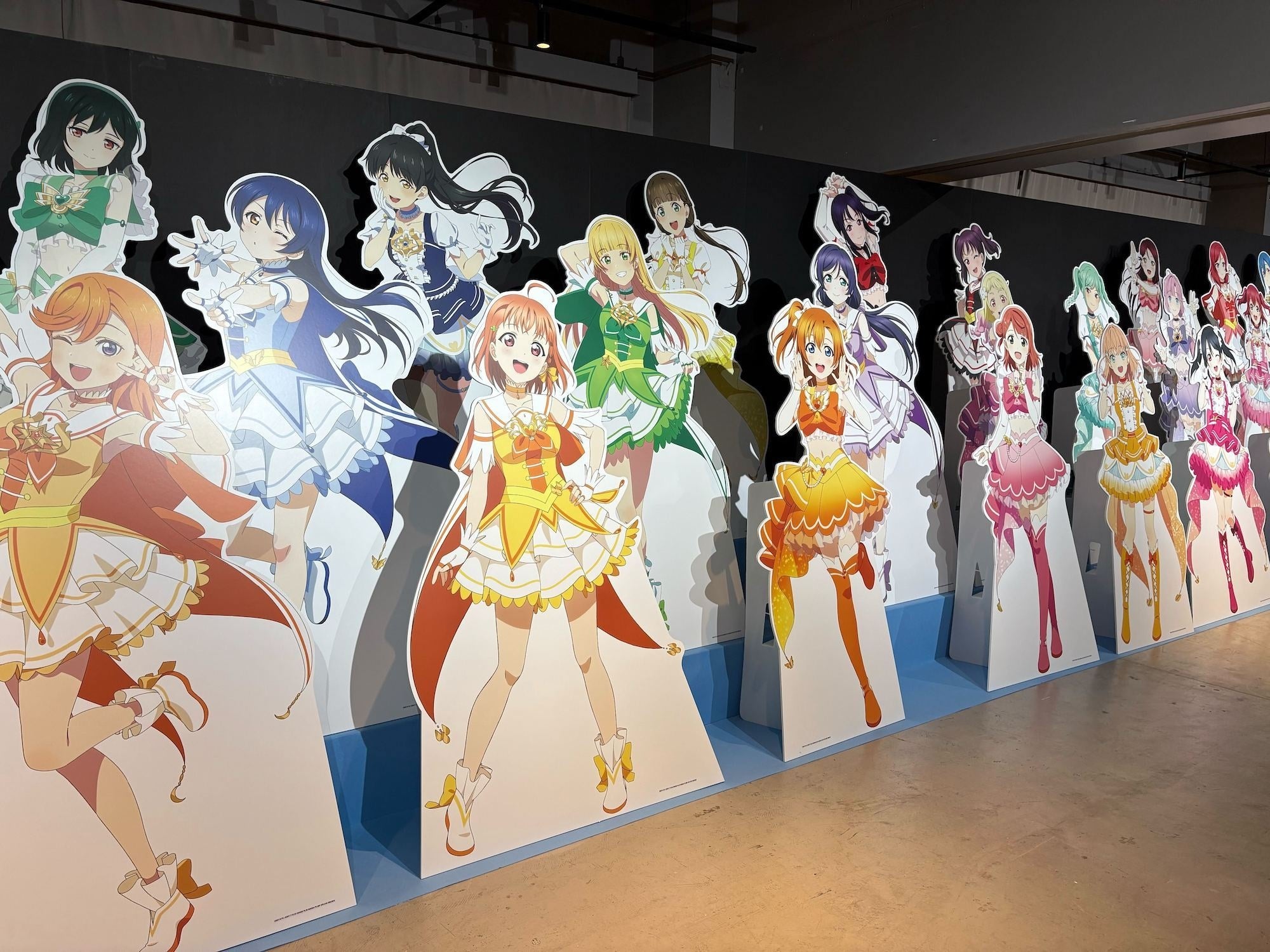 2月1日に「ラブライブ！シリーズ オフィシャルカードゲーム」が