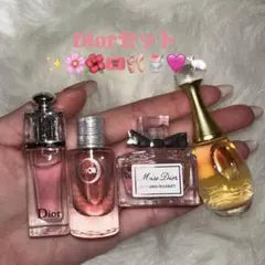 2026年最新】DIORミニ香水セットの人気アイテム - メルカリ