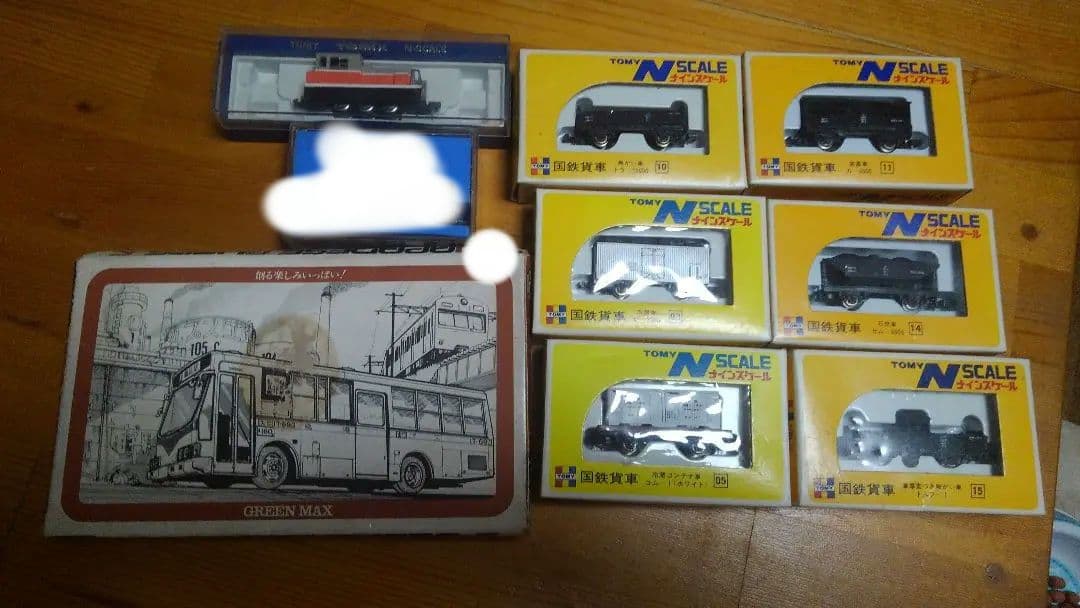 激レア✨ナインスケール✨Nゲージ✨ 動力車両+貨車６車両+バスのキット２台入り TOMIX [98865] JR 旧型客車（ぐんま車両センター）7両セット (Nゲージ