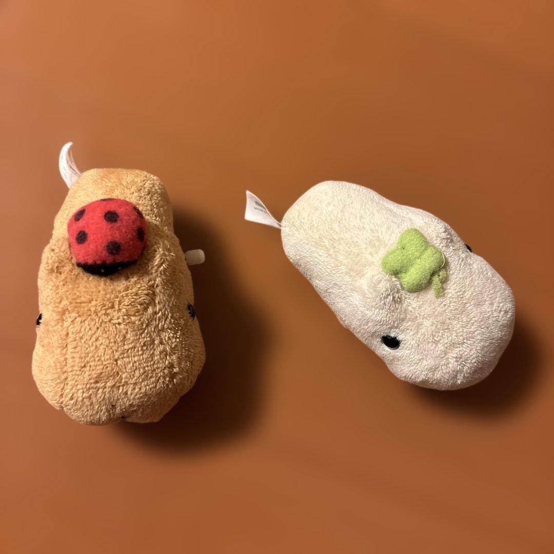 平成レトロ　初期　カピバラさん　とことこ歩くカピバラさん　２個セット カピバラさん
