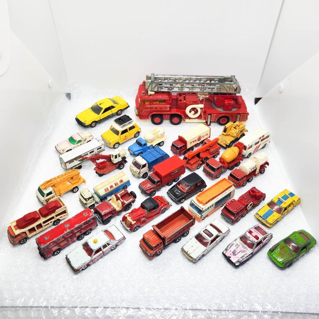 トミカ 日本製 セット トラック ダンプ スカイライン セドリック 消防車等 トミー(TOMY)|トミカ トラックセット凛|【ハードオフ公式通販】オフ