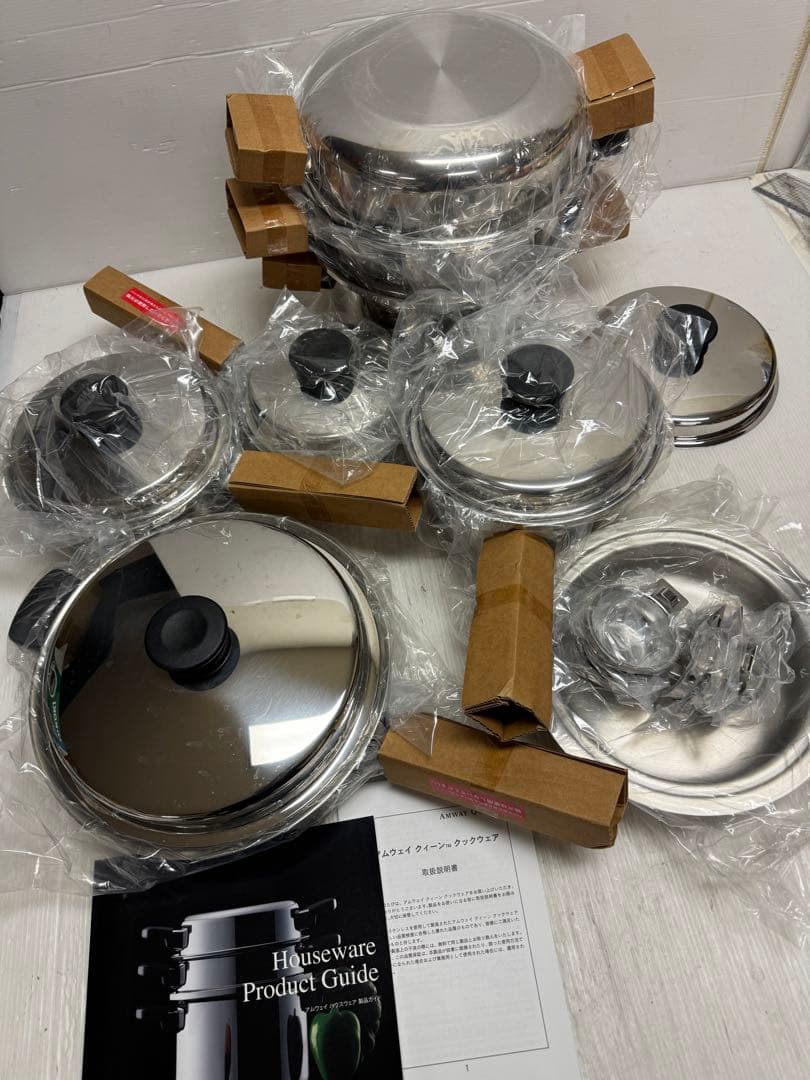 Amway アムウェイ 鍋セット　21ピースセット 新品】アムウェイ クィーン 21ピースセット 鍋6種類 [大・中・小ソース